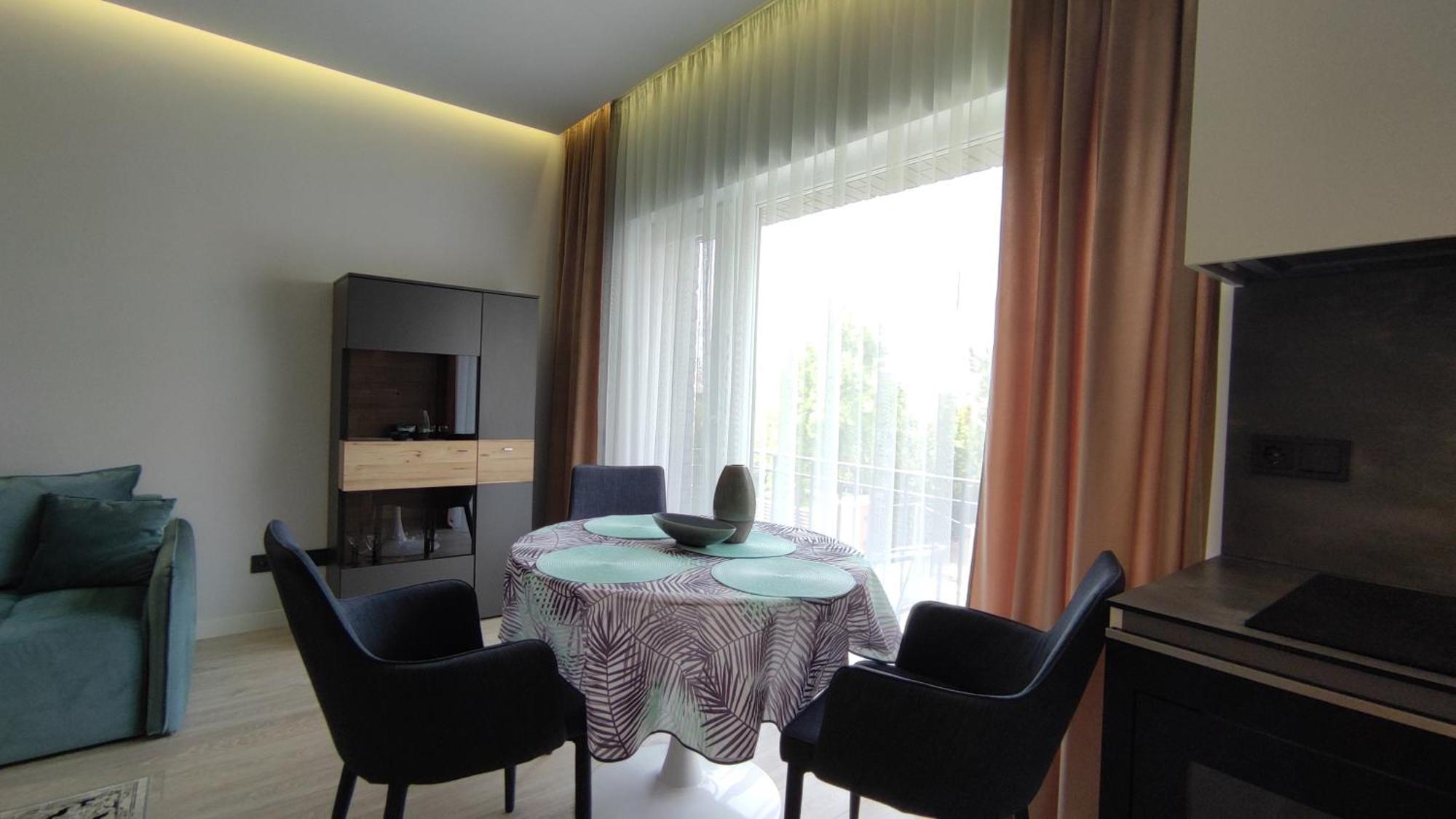 New J&R Apartment Near Girstutis, Free Private Parking & Self Check-In Kaunas Exteriér fotografie